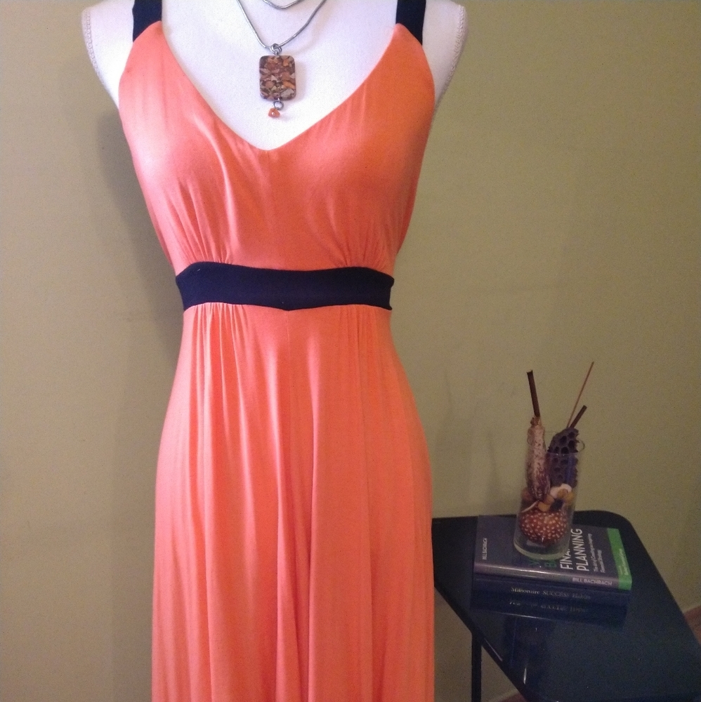NEW Queen Collection Hi-Low Dress